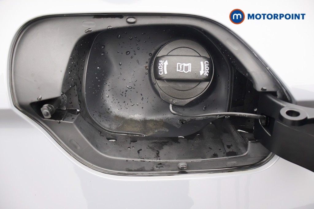 Volkswagen Passat GTE Automatic Petrol Plug-In Hybrid Estate - Stock Number (1598286) - 29th supplementary image