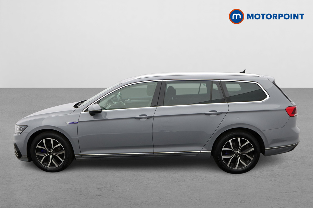Volkswagen Passat GTE Automatic Petrol Plug-In Hybrid Estate - Stock Number (1598286) - Passenger side