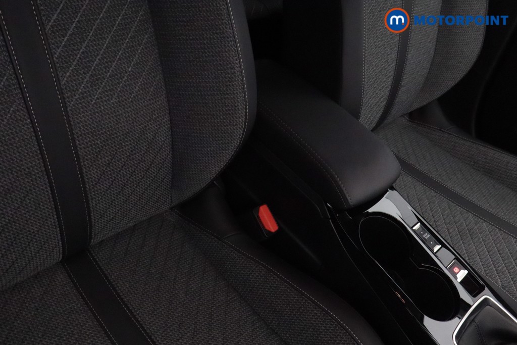 Peugeot 208 Allure Manual Petrol Hatchback - Stock Number (1598472) - 15th supplementary image