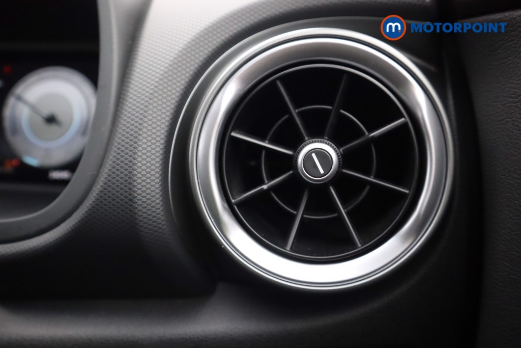 Hyundai Kona Ultimate Automatic Electric SUV - Stock Number (1598508) - 9th supplementary image