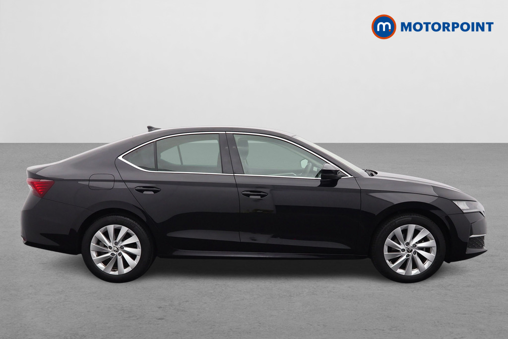 Skoda Octavia Se L Automatic Petrol Hatchback - Stock Number (1598619) - Drivers side