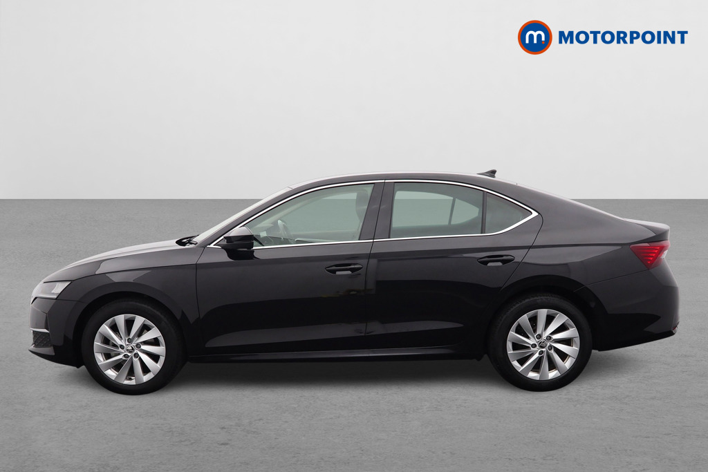 Skoda Octavia Se L Automatic Petrol Hatchback - Stock Number (1598619) - Passenger side