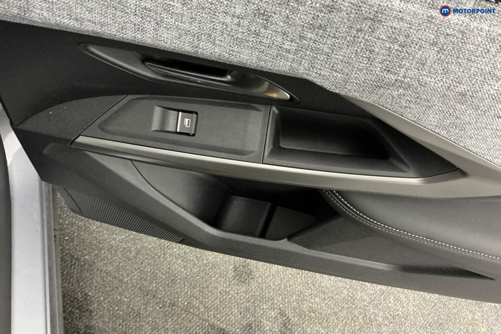 Peugeot 5008 GT Automatic Petrol SUV - Stock Number (1598877) - 23rd supplementary image