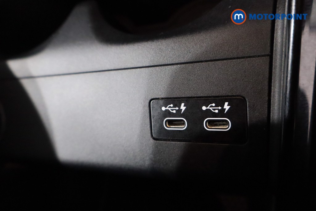 BMW 2 Series M Sport Automatic Petrol Plug-In Hybrid Estate - Stock Number (1598986) - 20th supplementary image