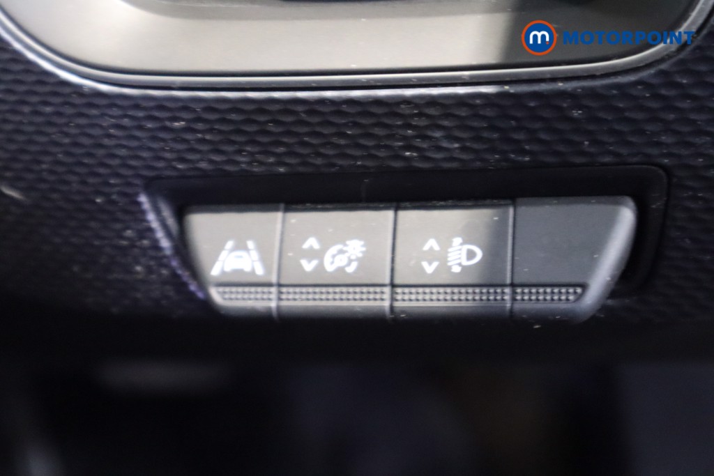 Renault Arkana Iconic Automatic Petrol-Electric Hybrid SUV - Stock Number (1599196) - 16th supplementary image