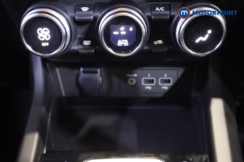 Renault Arkana Iconic Automatic Petrol-Electric Hybrid SUV - Stock Number (1599196) - 22nd supplementary image