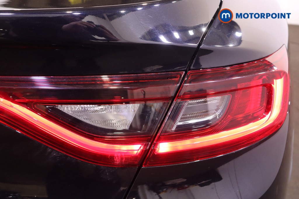 Renault Arkana Iconic Automatic Petrol-Electric Hybrid SUV - Stock Number (1599196) - 32nd supplementary image