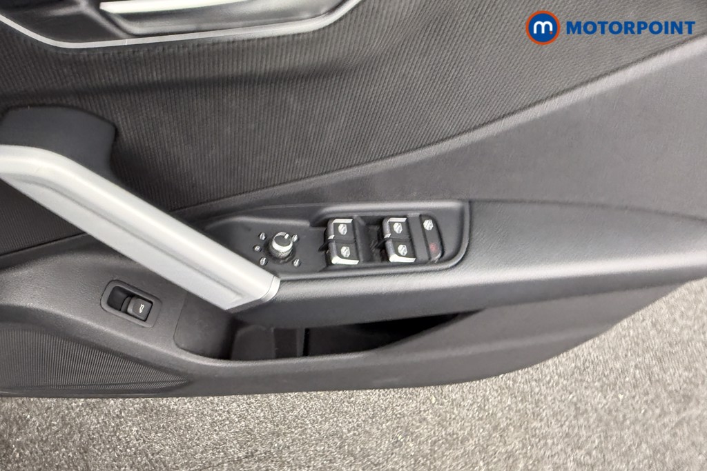 Audi Q2 S Line Manual Petrol SUV - Stock Number (1599201) - 16th supplementary image