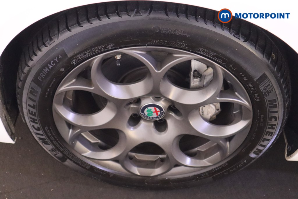 Alfa Romeo Giulia 2.0 Tb 4Dr Auto Automatic Petrol Saloon - Stock Number (1599248) - 10th supplementary image