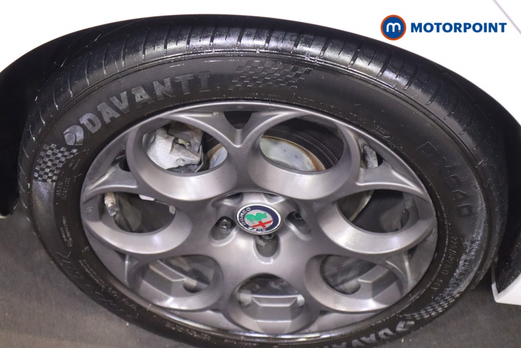 Alfa Romeo Giulia 2.0 Tb 4Dr Auto Automatic Petrol Saloon - Stock Number (1599248) - 12th supplementary image