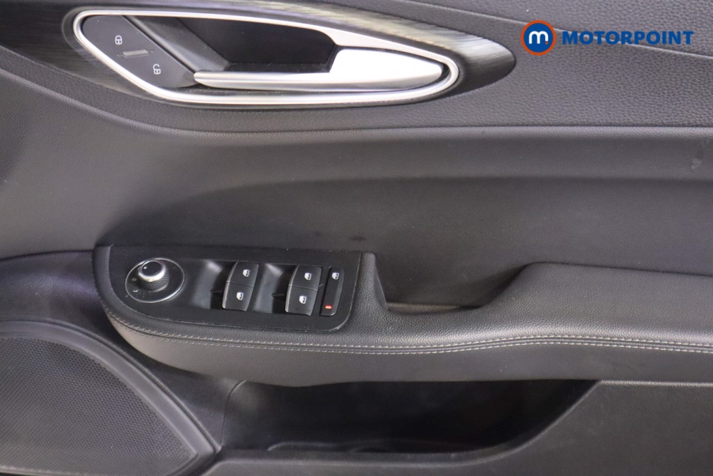 Alfa Romeo Giulia 2.0 Tb 4Dr Auto Automatic Petrol Saloon - Stock Number (1599248) - 14th supplementary image