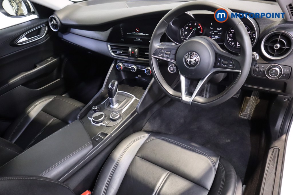 Alfa Romeo Giulia 2.0 Tb 4Dr Auto Automatic Petrol Saloon - Stock Number (1599248) - 1st supplementary image