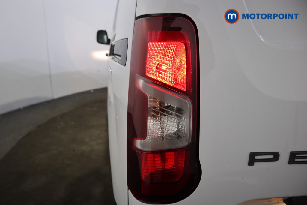 Peugeot Partner Professional Manual Diesel Panel Van - Stock Number (1599387) - 16th supplementary image
