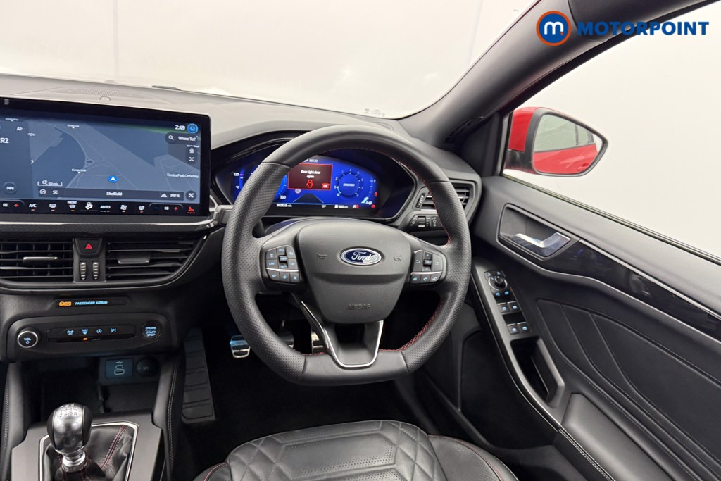 Ford Focus St-Line Vignale Manual Petrol Estate - Stock Number (1599522) - 3rd supplementary image