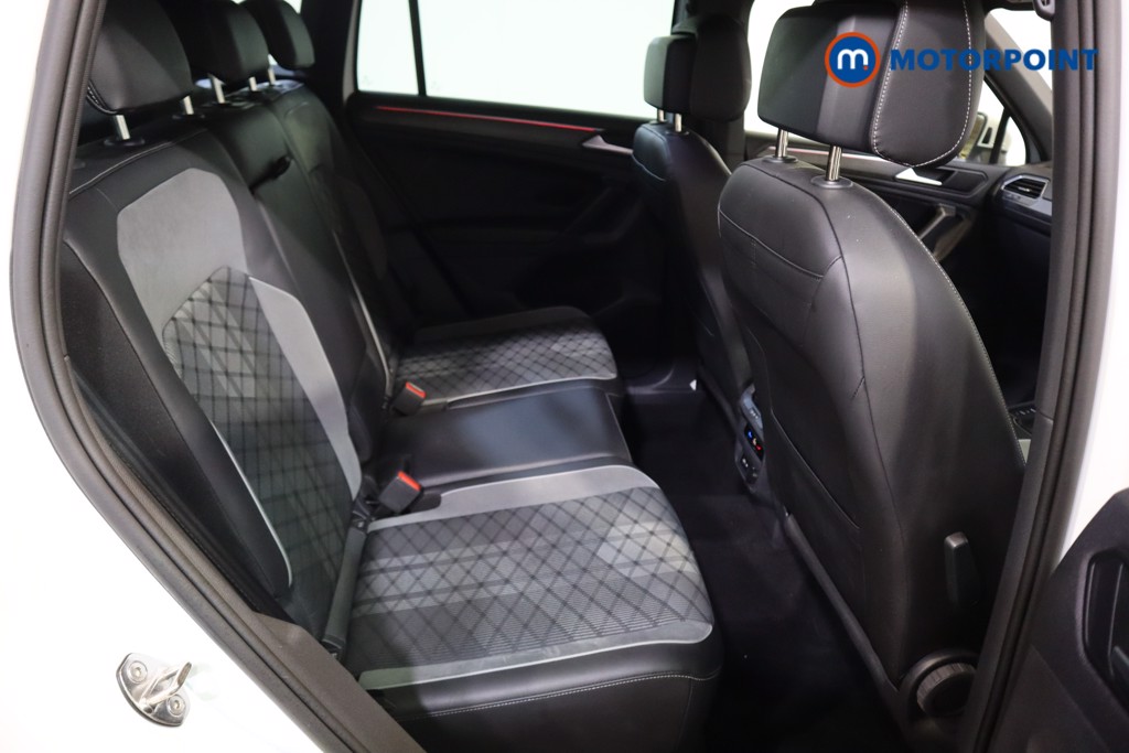 Volkswagen Tiguan R-Line Automatic Petrol Plug-In Hybrid SUV - Stock Number (1599569) - 7th supplementary image