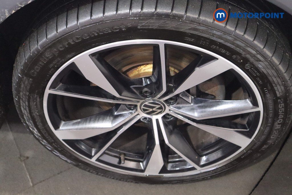 Volkswagen Tiguan R-Line Automatic Petrol Plug-In Hybrid SUV - Stock Number (1599569) - 11th supplementary image