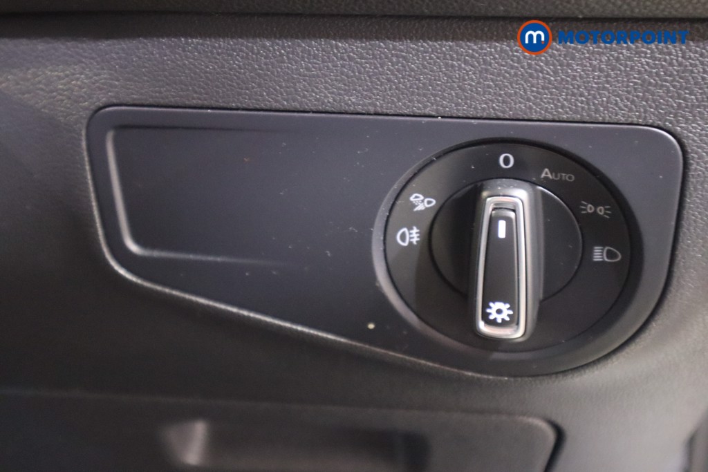 Volkswagen Tiguan R-Line Automatic Petrol Plug-In Hybrid SUV - Stock Number (1599569) - 16th supplementary image