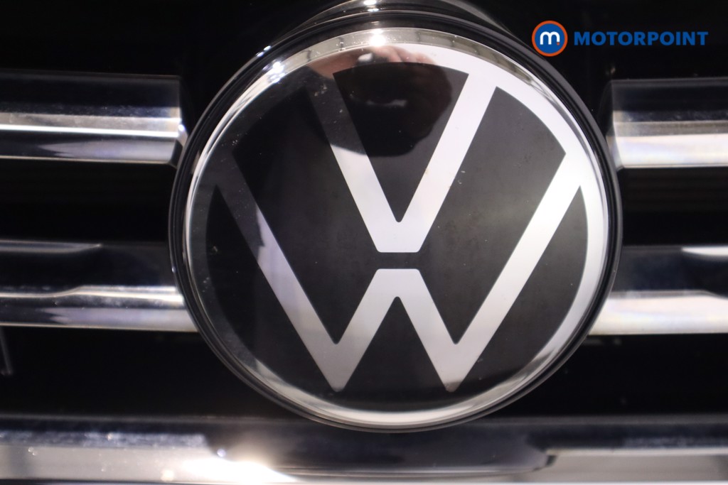 Volkswagen Tiguan R-Line Automatic Petrol Plug-In Hybrid SUV - Stock Number (1599569) - 37th supplementary image
