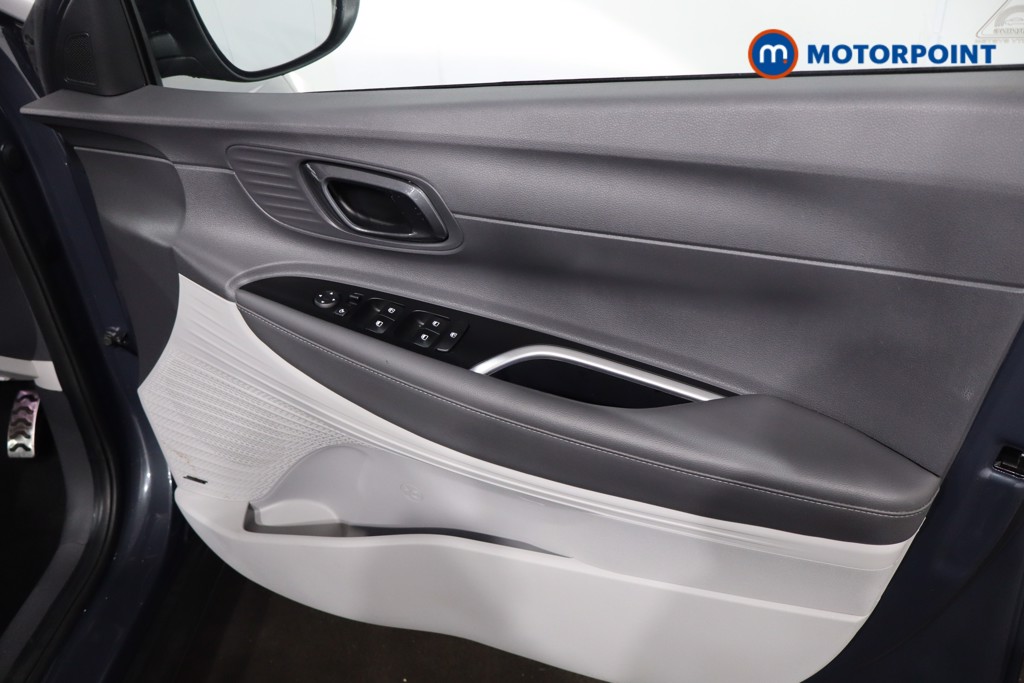 Hyundai Bayon Ultimate Automatic Petrol SUV - Stock Number (1599679) - 21st supplementary image