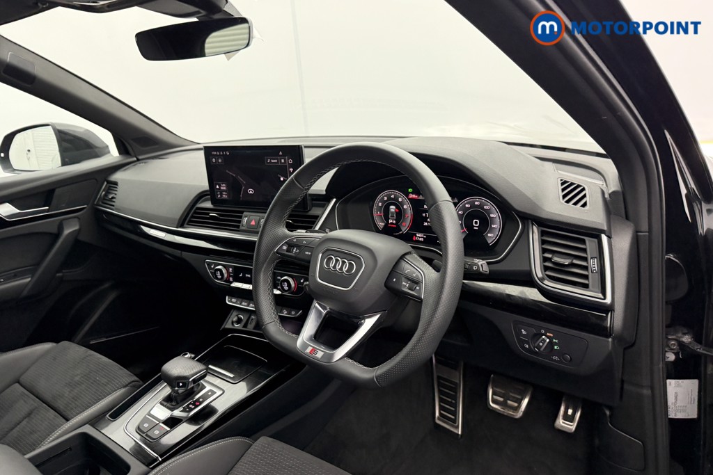 Audi Q5 Black Edition Automatic Petrol SUV - Stock Number (1600040) - 4th supplementary image