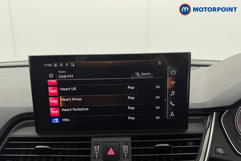 Audi Q5 Black Edition Automatic Petrol SUV - Stock Number (1600040) - 6th supplementary image