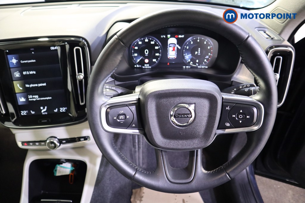 Volvo Xc40 Momentum Automatic Petrol SUV - Stock Number (1600058) - 3rd supplementary image