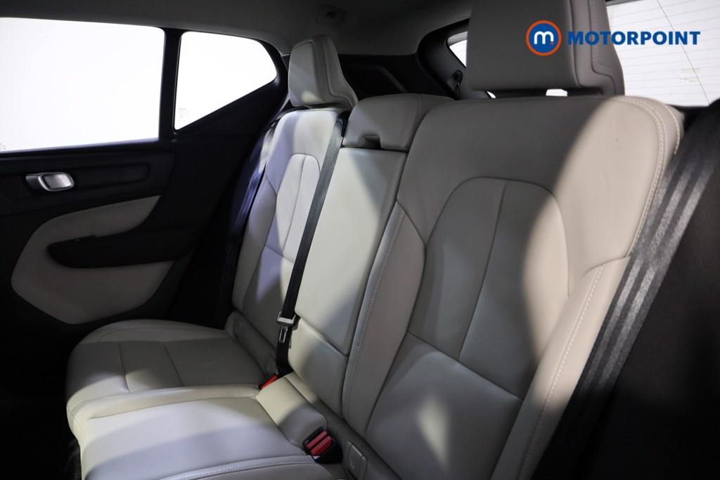 Volvo Xc40 Momentum Automatic Petrol SUV - Stock Number (1600058) - 10th supplementary image