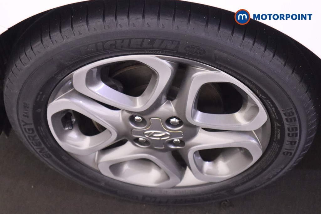 Hyundai I20 Play Manual Petrol Hatchback - Stock Number (1600089) - 10th supplementary image