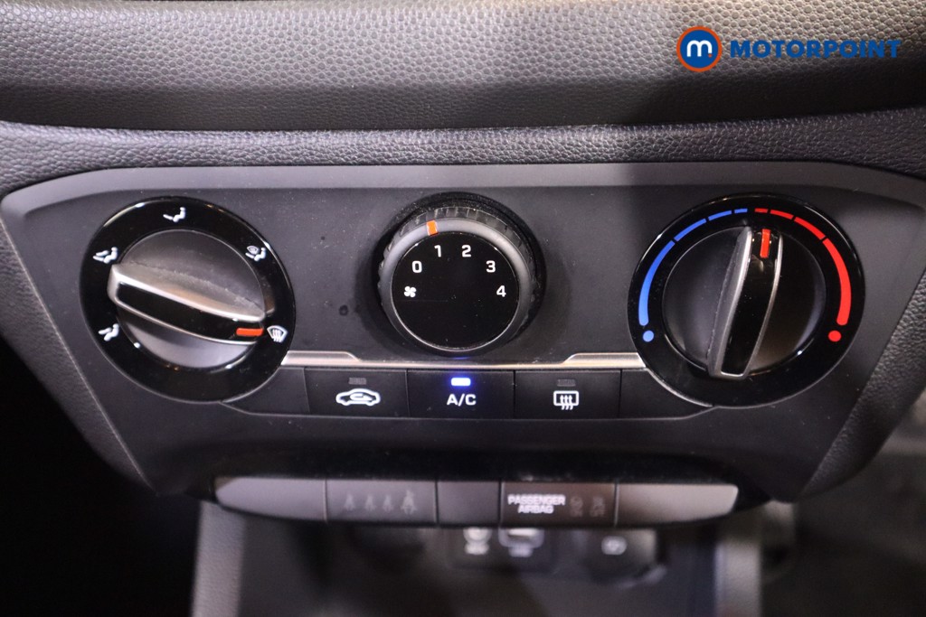 Hyundai I20 Play Manual Petrol Hatchback - Stock Number (1600089) - 20th supplementary image