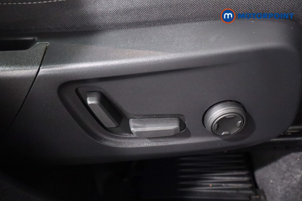 Volvo Xc40 Plus Automatic Petrol Plug-In Hybrid SUV - Stock Number (1600112) - 21st supplementary image