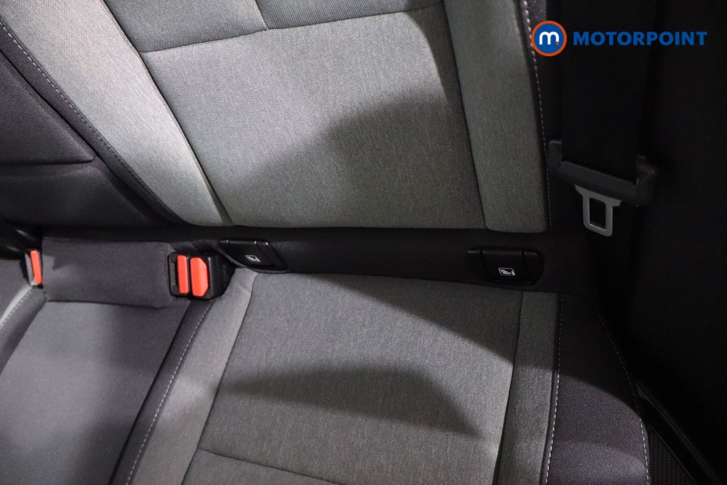 Volvo Xc40 Plus Automatic Petrol Plug-In Hybrid SUV - Stock Number (1600112) - 23rd supplementary image