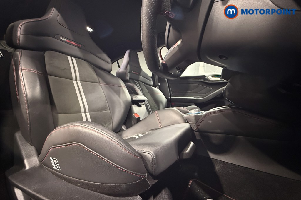 Ford Focus ST Automatic Petrol Hatchback - Stock Number (1600192) - 17th supplementary image