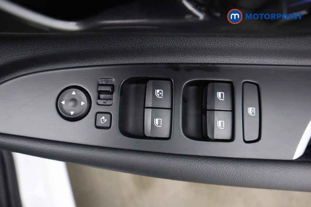 Hyundai I20 Premium Automatic Petrol Hatchback - Stock Number (1600213) - 19th supplementary image