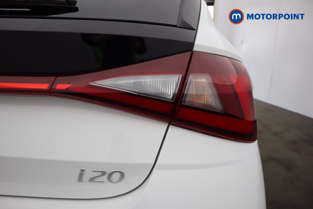 Hyundai I20 Premium Automatic Petrol Hatchback - Stock Number (1600213) - 27th supplementary image