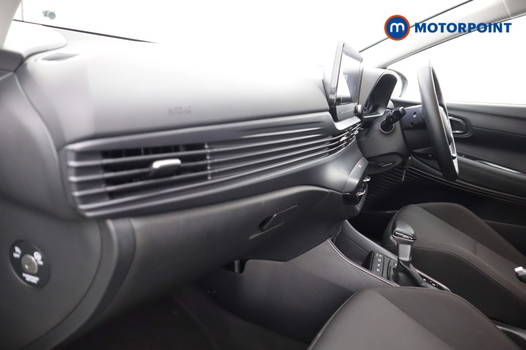 Hyundai I20 Premium Automatic Petrol Hatchback - Stock Number (1600213) - 32nd supplementary image