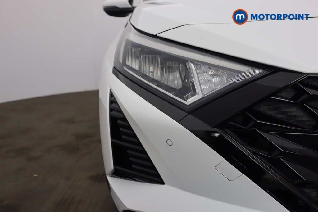 Hyundai I20 Premium Automatic Petrol Hatchback - Stock Number (1600213) - 1st supplementary image