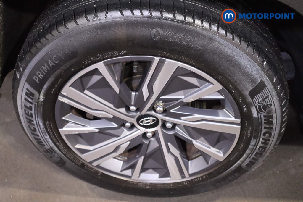 Hyundai Tucson Se Connect Manual Petrol SUV - Stock Number (1600263) - 12th supplementary image