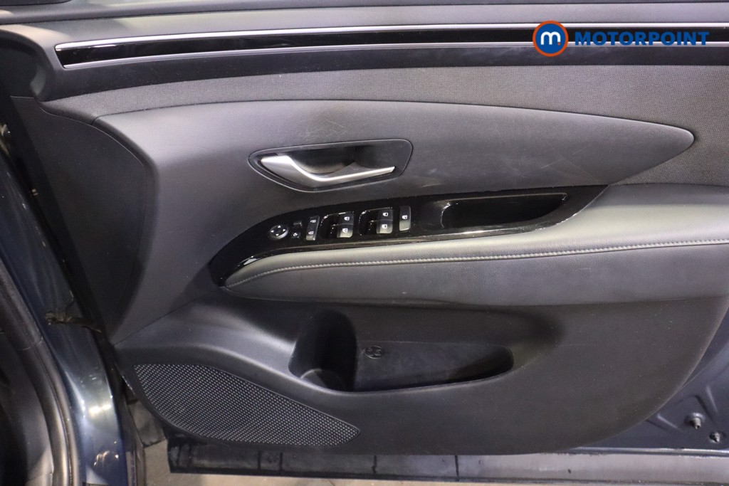 Hyundai Tucson Se Connect Manual Petrol SUV - Stock Number (1600263) - 13th supplementary image