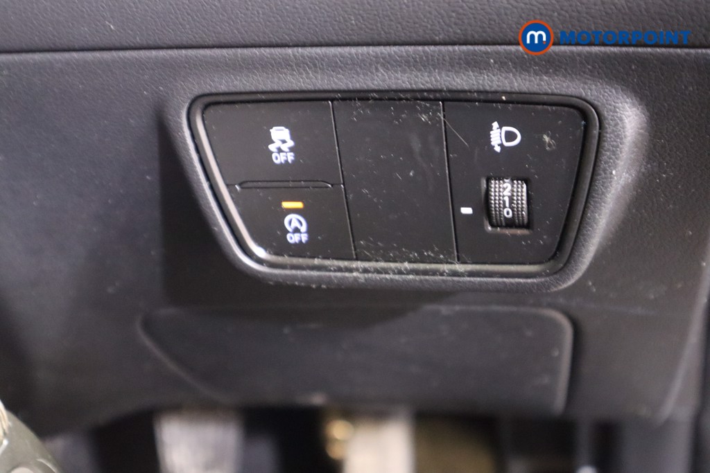 Hyundai Tucson Se Connect Manual Petrol SUV - Stock Number (1600263) - 16th supplementary image