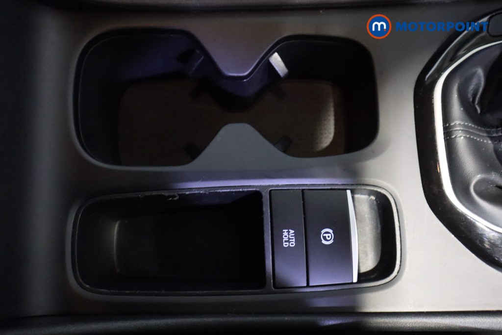 Hyundai Tucson Se Connect Manual Petrol SUV - Stock Number (1600263) - 24th supplementary image