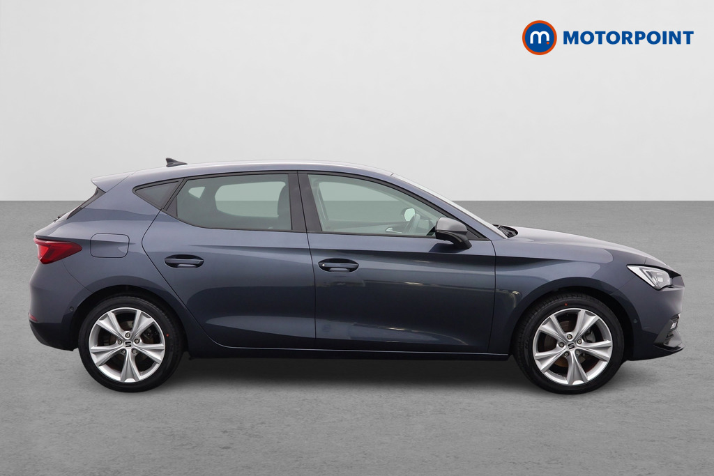 Seat Leon FR Manual Petrol Hatchback - Stock Number (1600304) - Drivers side