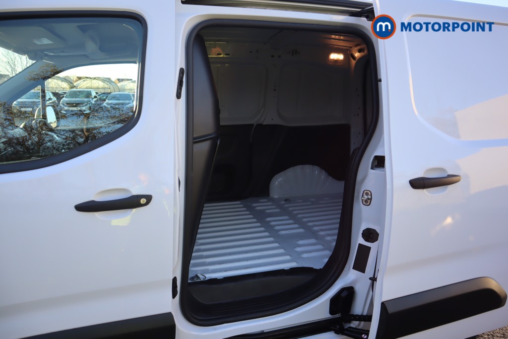 Peugeot Partner Professional Manual Diesel Panel Van - Stock Number (1600499) - 17th supplementary image