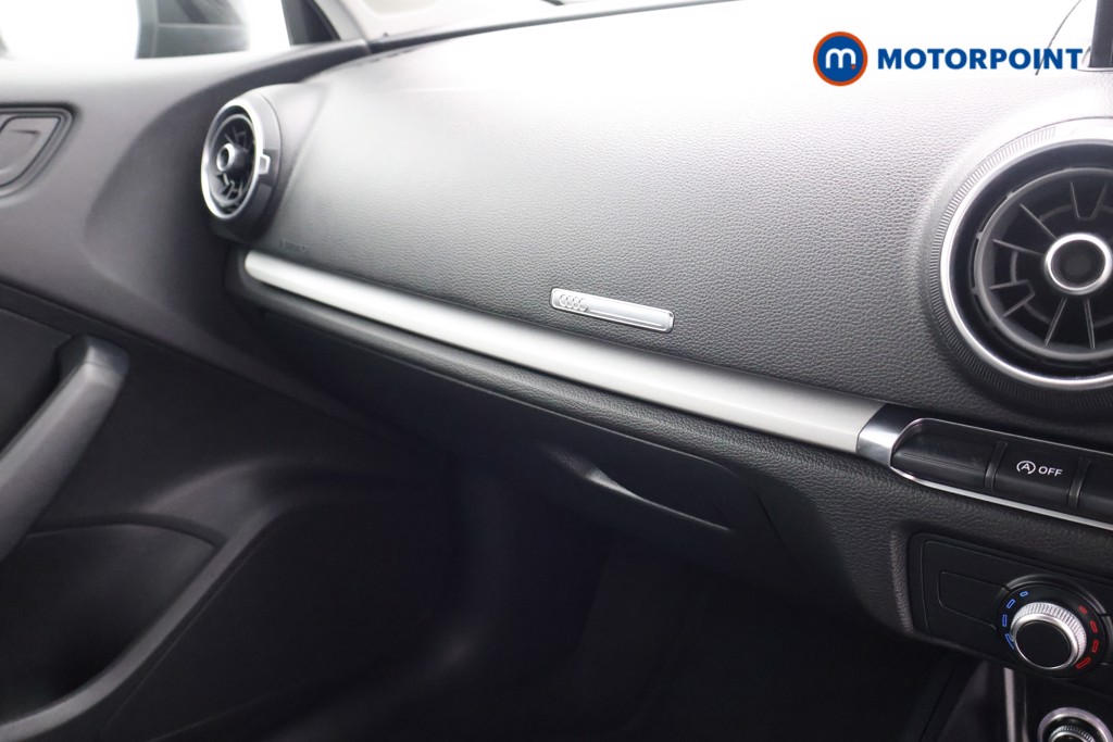 Audi A3 Se Technik Manual Petrol Hatchback - Stock Number (1600563) - 15th supplementary image