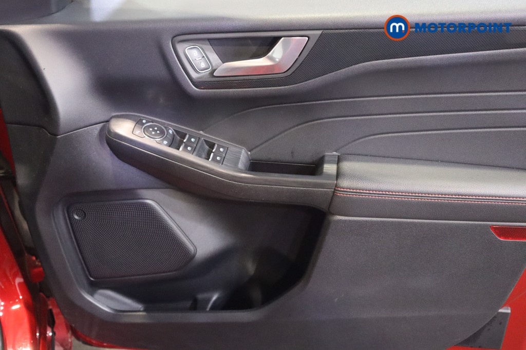 Ford Kuga St-Line Edition Manual Petrol SUV - Stock Number (1600568) - 13th supplementary image