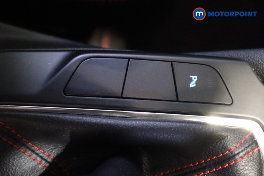 Ford Kuga St-Line Edition Manual Petrol SUV - Stock Number (1600568) - 24th supplementary image