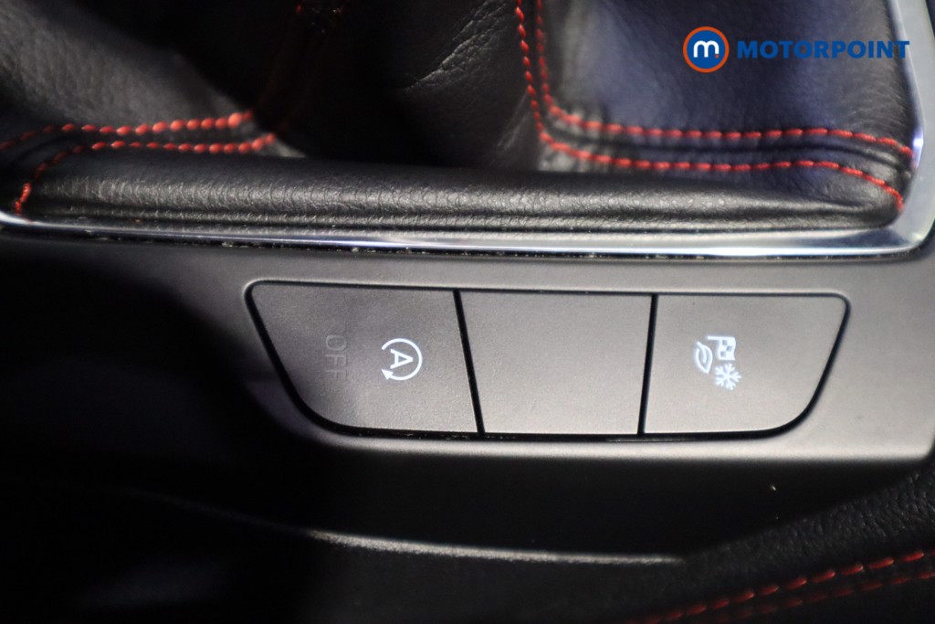 Ford Kuga St-Line Edition Manual Petrol SUV - Stock Number (1600568) - 25th supplementary image