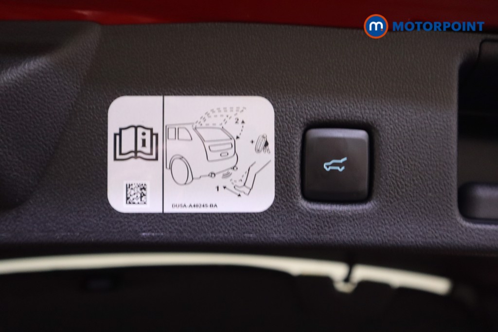 Ford Kuga St-Line Edition Manual Petrol SUV - Stock Number (1600568) - 33rd supplementary image