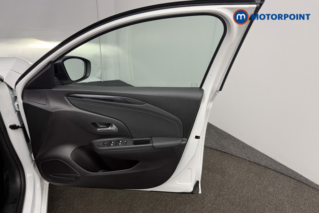 Vauxhall Corsa GS Manual Petrol Hatchback - Stock Number (1600606) - 16th supplementary image