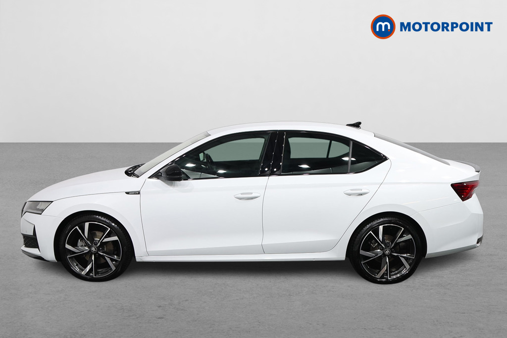 Skoda Octavia Sportline Automatic Petrol Hatchback - Stock Number (1600724) - Passenger side