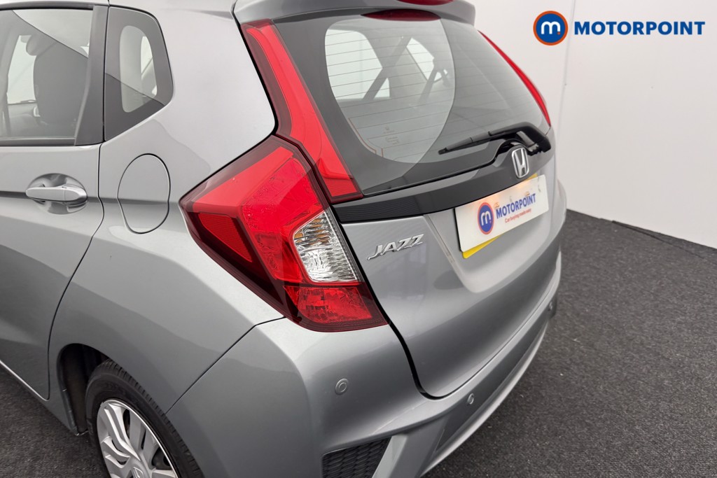 Honda Jazz S Manual Petrol Hatchback - Stock Number (1600816) - 21st supplementary image